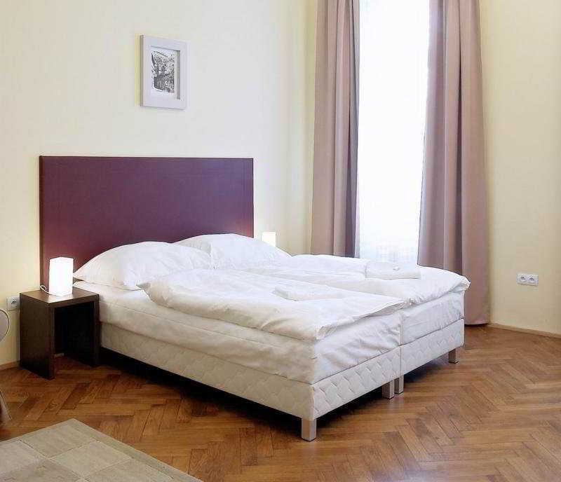 River View Residence Praag Buitenkant foto