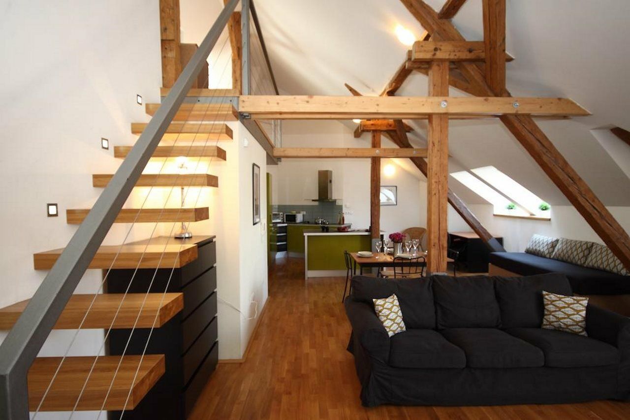 River View Residence Praag Buitenkant foto